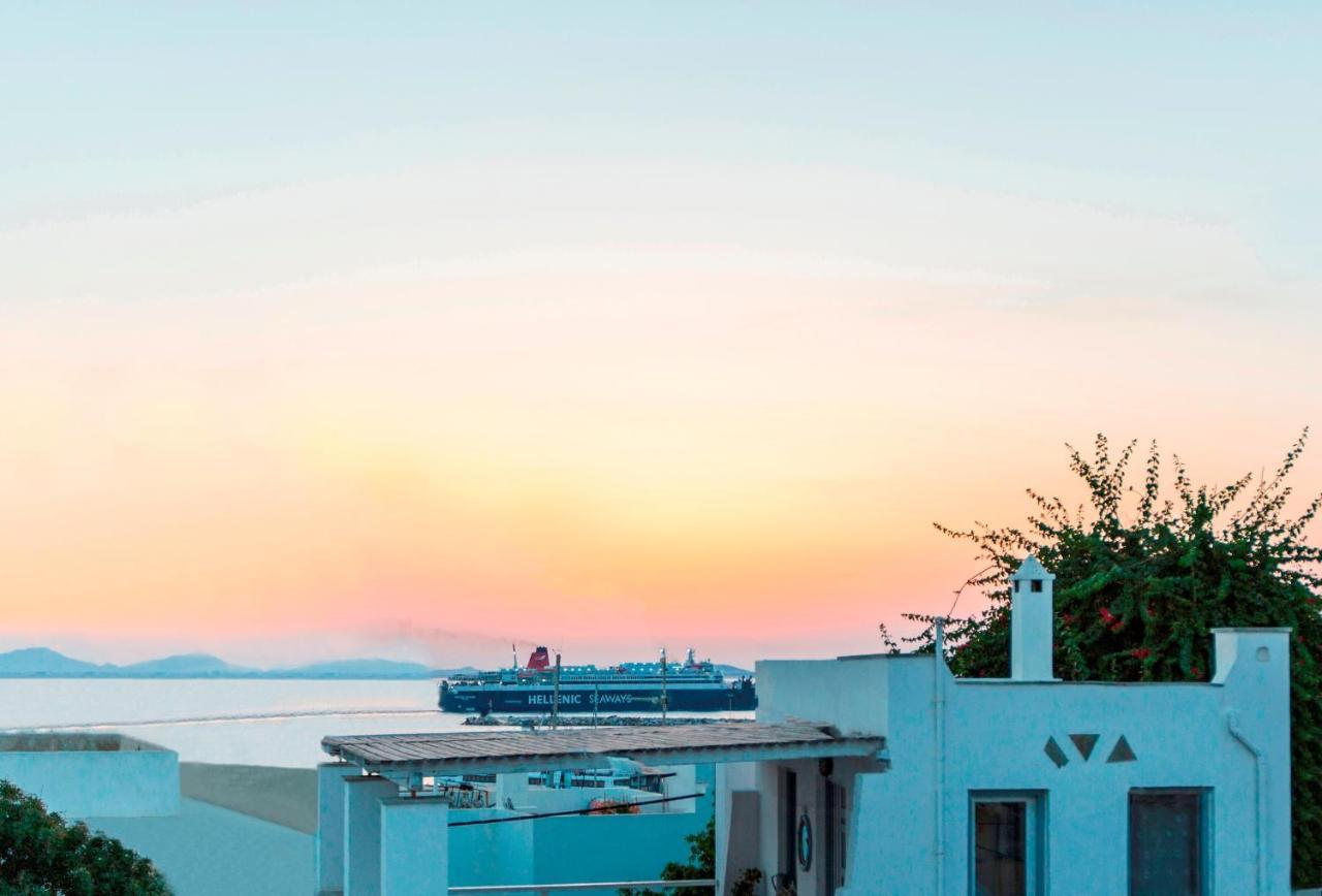 Naxos City Castle Mansionsアパートホテル エクステリア 写真